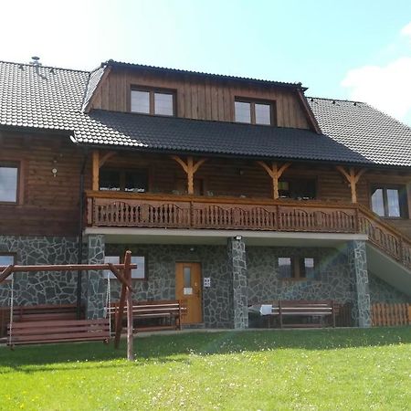 Rekreacne Zariadenie Chmelisko Pruzina Exterior photo